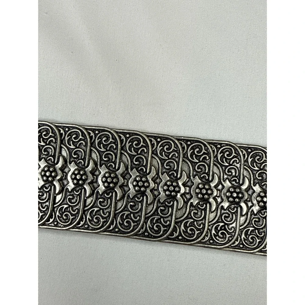 Vintage Silver Tone Filigree Stretch Belt Floral Buckle Rhinestone Cabochon 30in